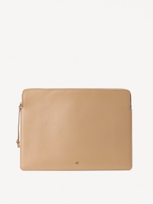 Inne Akcesoria By Malene Birger Aya Leather Laptop Case Sand | PL_BB40051